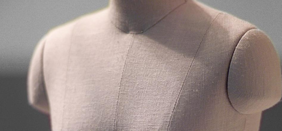 名古屋市名物ナナちゃん人形